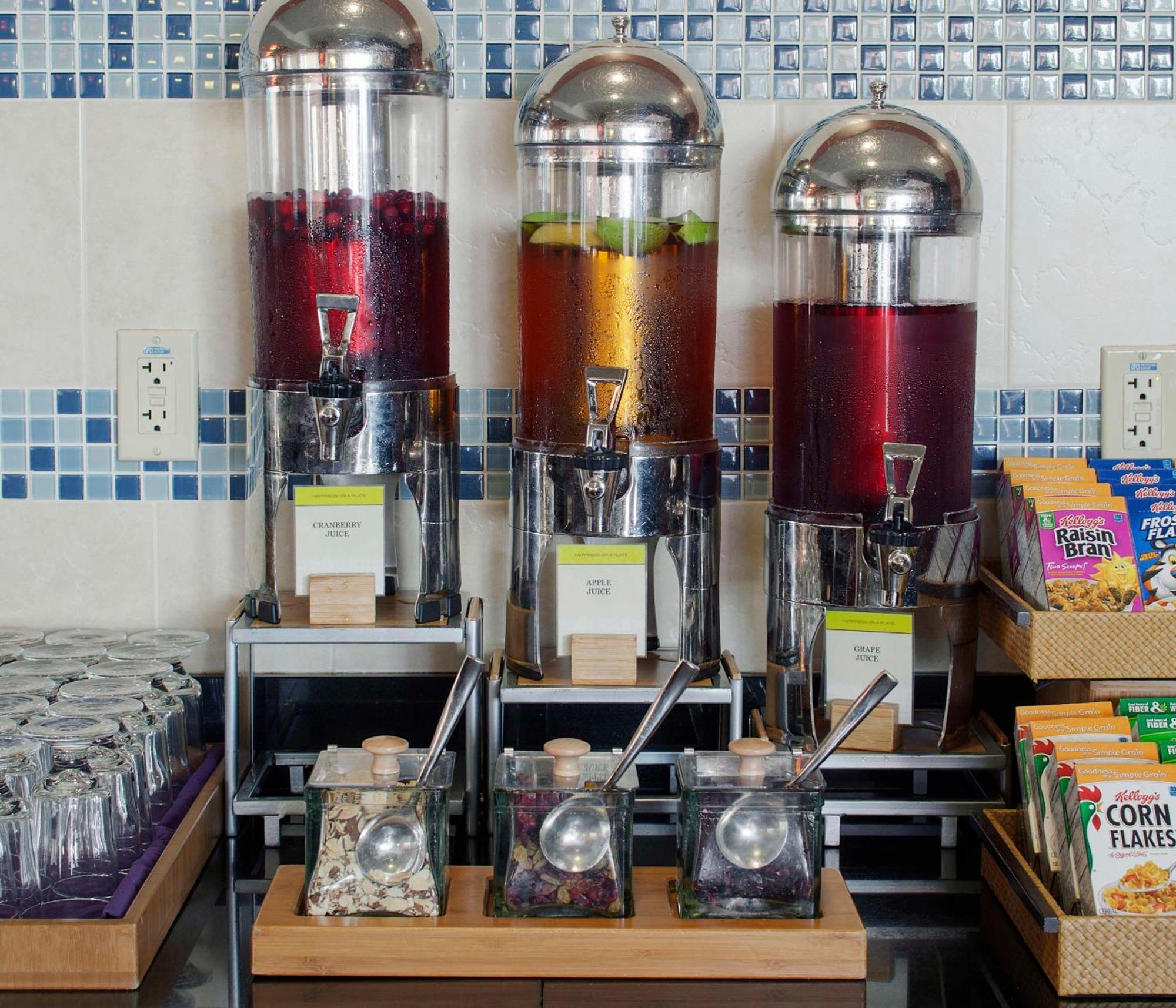 希尔顿逸林酒店4*
