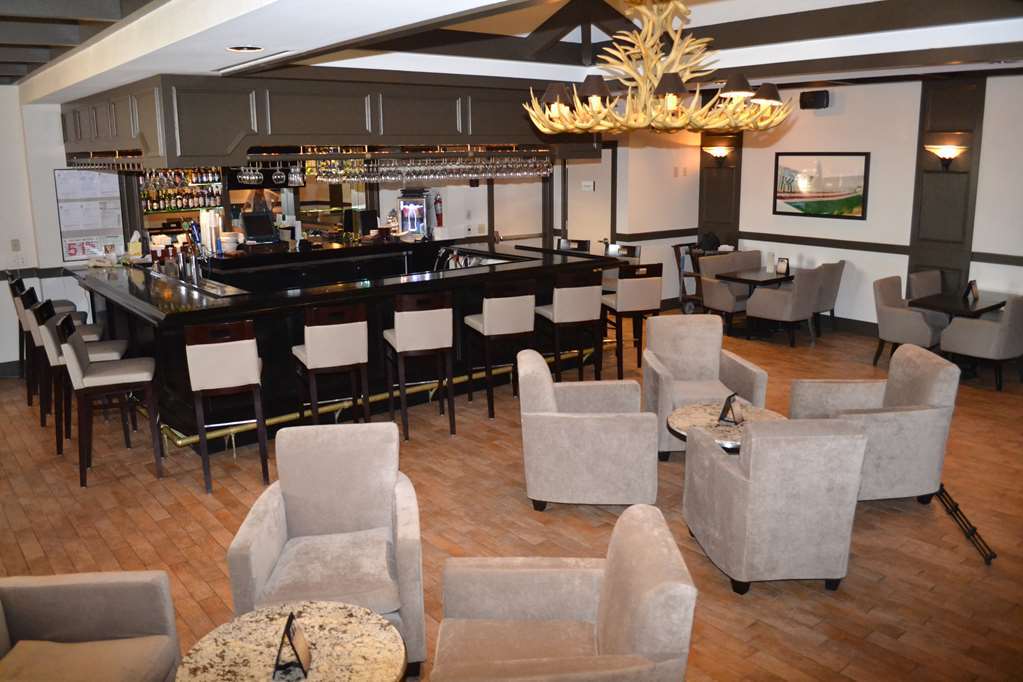 希尔顿逸林酒店4*Bentonville